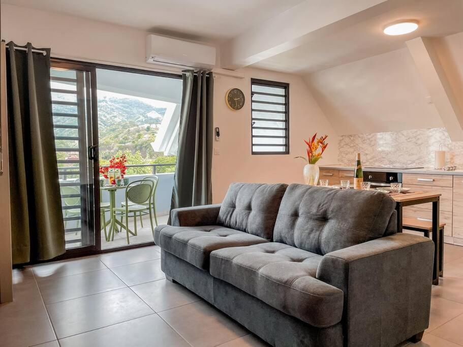 Kooka Nui Lodge - Free Wifi & Parking Papeete  Exterior photo